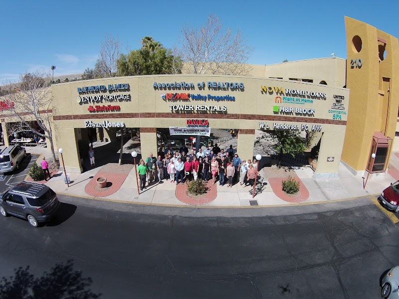 No Sand Beach Band (Venue: Continental Shopping Plaza)