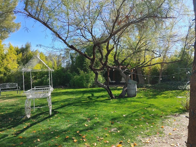 The Porch Rockers (Venue: Medella Vina Ranch)