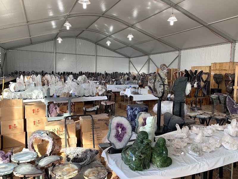 Bob Ray as Young Pink (Venue: Michal & Co Crystal Warehouse)